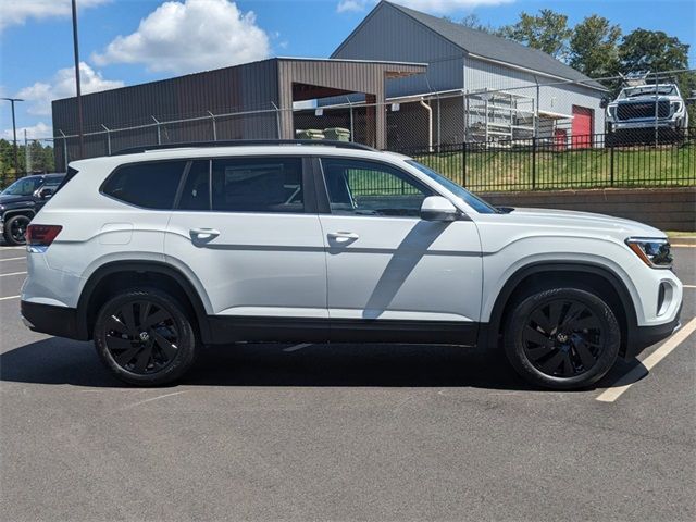 2024 Volkswagen Atlas 2.0T SE Technology