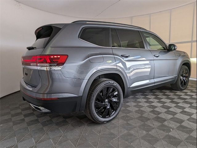 2024 Volkswagen Atlas 2.0T SE Technology