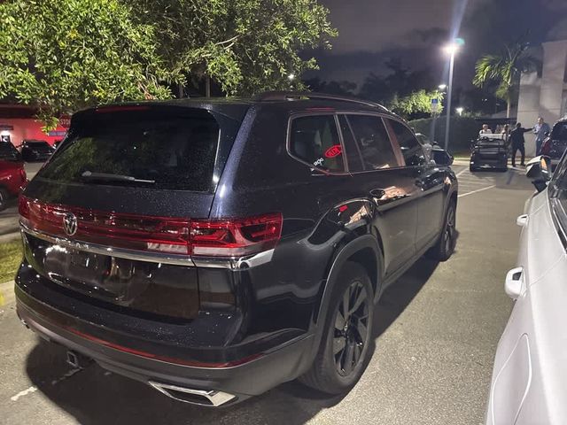 2024 Volkswagen Atlas 2.0T SE Technology