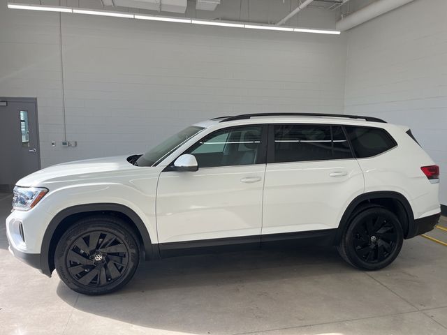 2024 Volkswagen Atlas 2.0T SE Technology