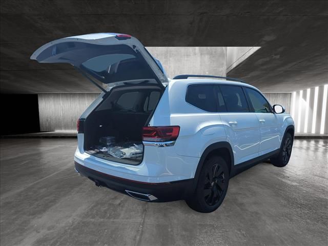 2024 Volkswagen Atlas 2.0T SE Technology