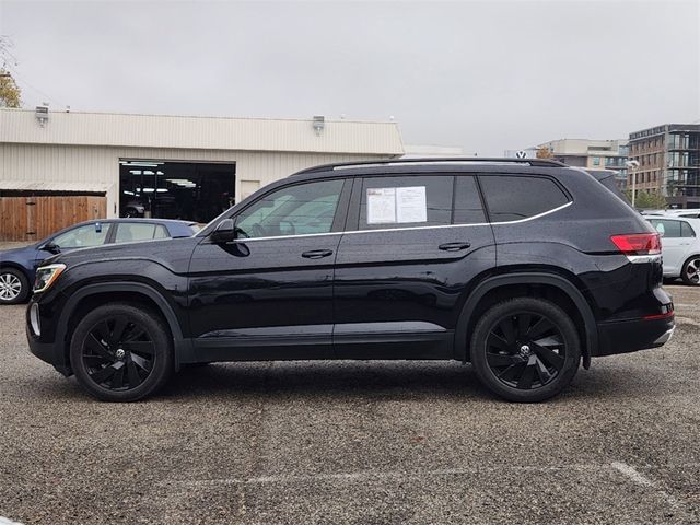 2024 Volkswagen Atlas 2.0T SE Technology