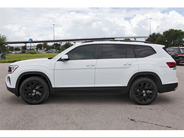 2024 Volkswagen Atlas 2.0T SE Technology