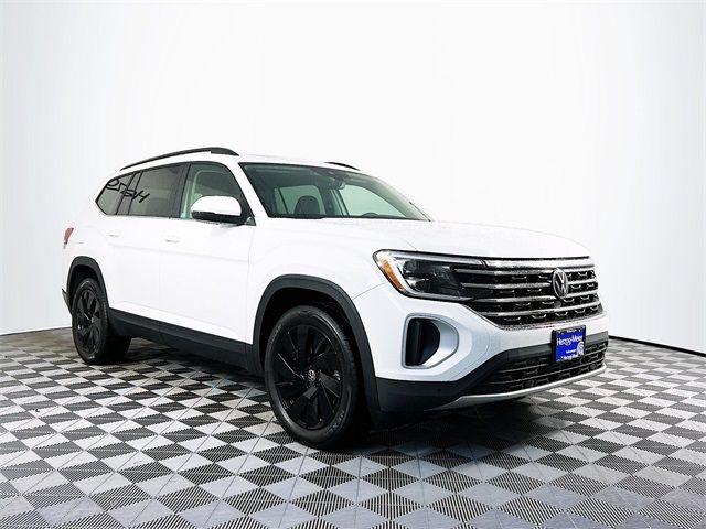 2024 Volkswagen Atlas 2.0T SE Technology