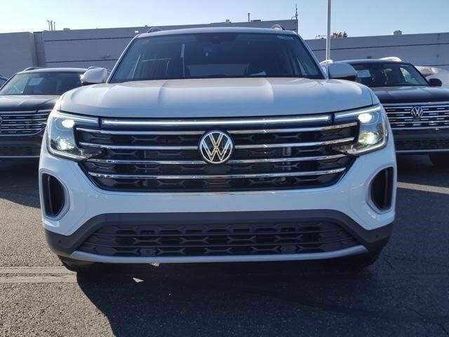 2024 Volkswagen Atlas 2.0T SE Technology