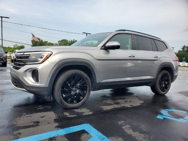 2024 Volkswagen Atlas 2.0T SE Technology