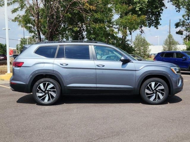 2024 Volkswagen Atlas 2.0T SE Technology