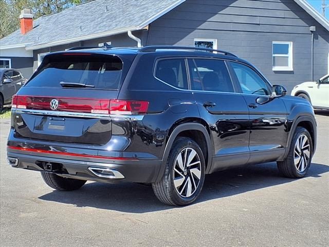 2024 Volkswagen Atlas 2.0T SE Technology