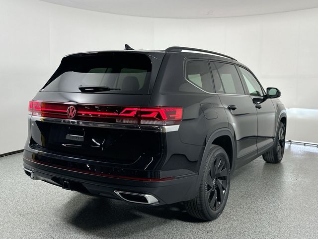 2024 Volkswagen Atlas 2.0T SE Technology