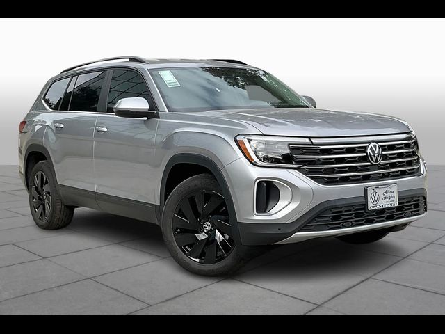 2024 Volkswagen Atlas 2.0T SE Technology