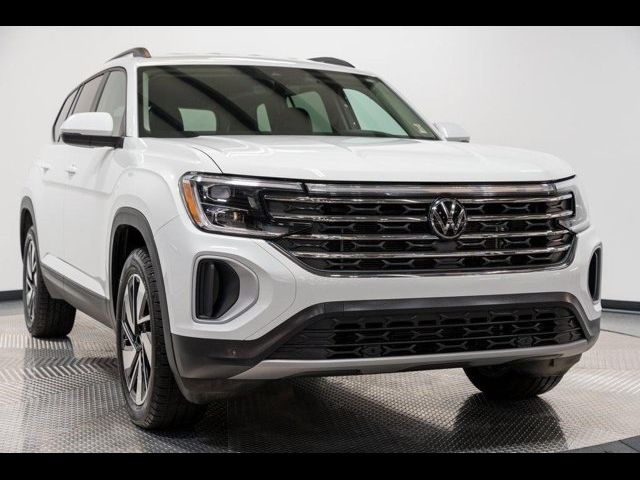 2024 Volkswagen Atlas 2.0T SE Technology