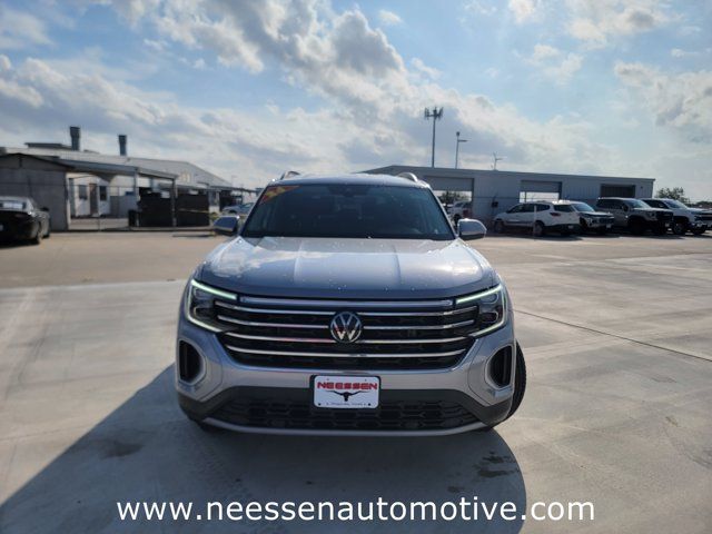 2024 Volkswagen Atlas 2.0T SE Technology