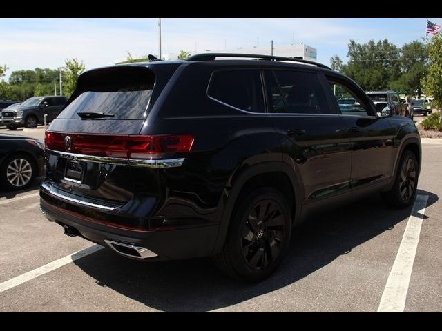 2024 Volkswagen Atlas 2.0T SE Technology