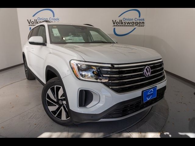 2024 Volkswagen Atlas 2.0T SE Technology