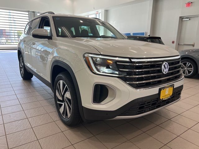 2024 Volkswagen Atlas 2.0T SE Technology