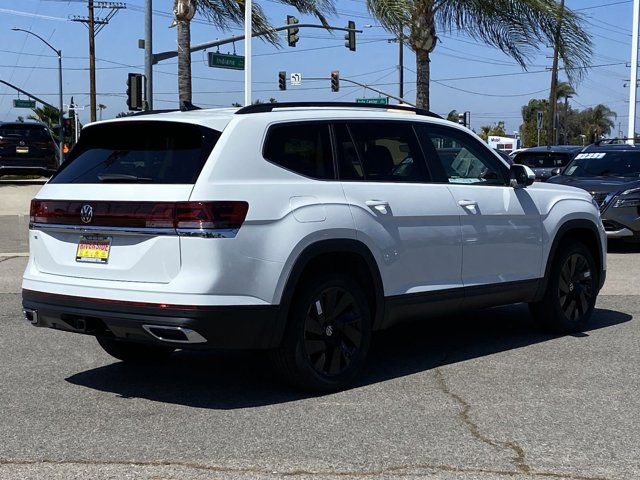 2024 Volkswagen Atlas 2.0T SE Technology