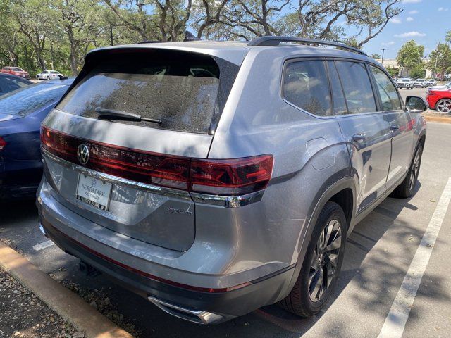 2024 Volkswagen Atlas 2.0T SE Technology