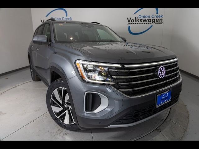 2024 Volkswagen Atlas 2.0T SE Technology