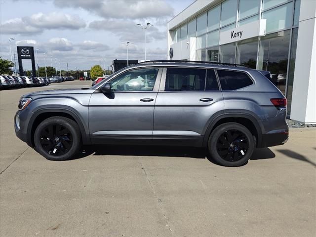 2024 Volkswagen Atlas 2.0T SE Technology