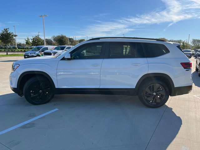 2024 Volkswagen Atlas 2.0T SE Technology