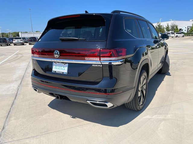 2024 Volkswagen Atlas 2.0T SE Technology