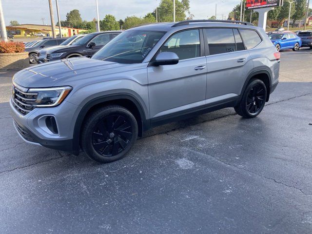 2024 Volkswagen Atlas 2.0T SE Technology