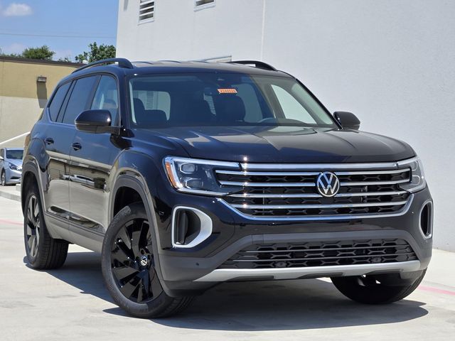 2024 Volkswagen Atlas 2.0T SE Technology