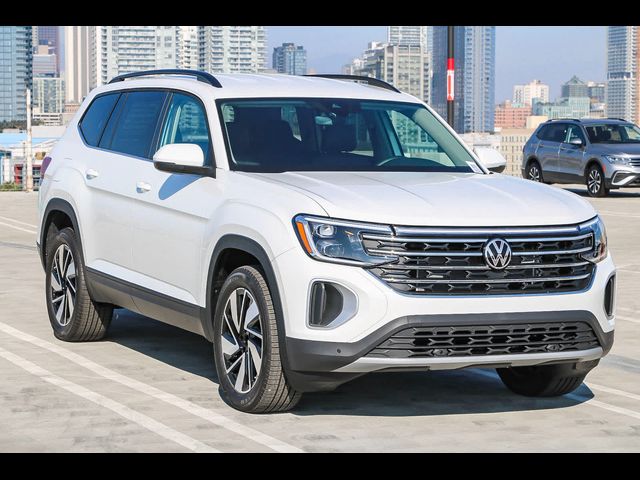 2024 Volkswagen Atlas 2.0T SE Technology