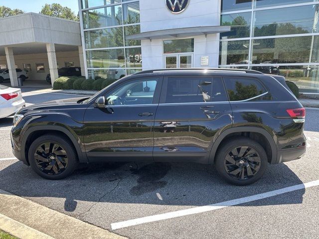 2024 Volkswagen Atlas 2.0T SE Technology