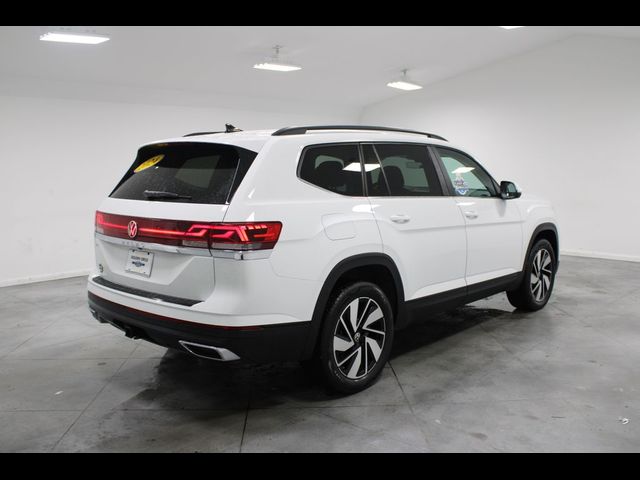 2024 Volkswagen Atlas 2.0T SE Technology