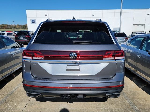 2024 Volkswagen Atlas 2.0T SE Technology