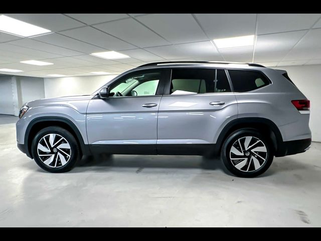 2024 Volkswagen Atlas 2.0T SE Technology