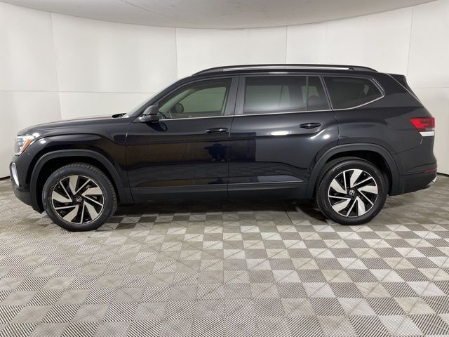 2024 Volkswagen Atlas 2.0T SE Technology