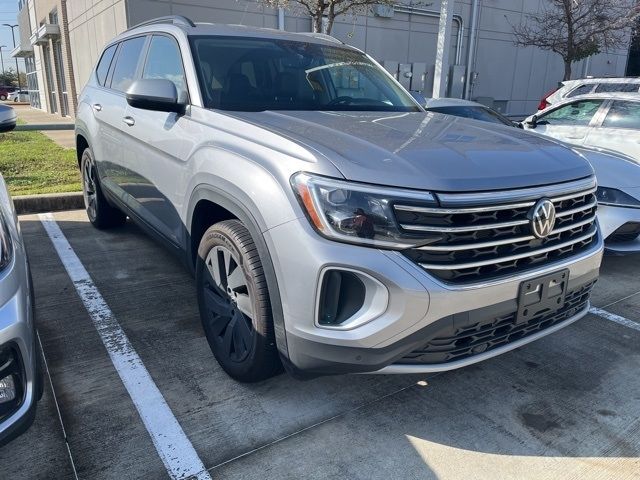 2024 Volkswagen Atlas 2.0T SE Technology