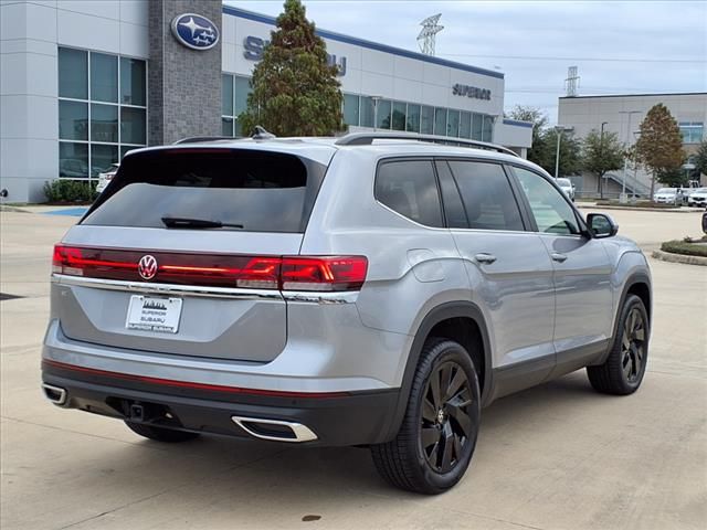 2024 Volkswagen Atlas 2.0T SE Technology