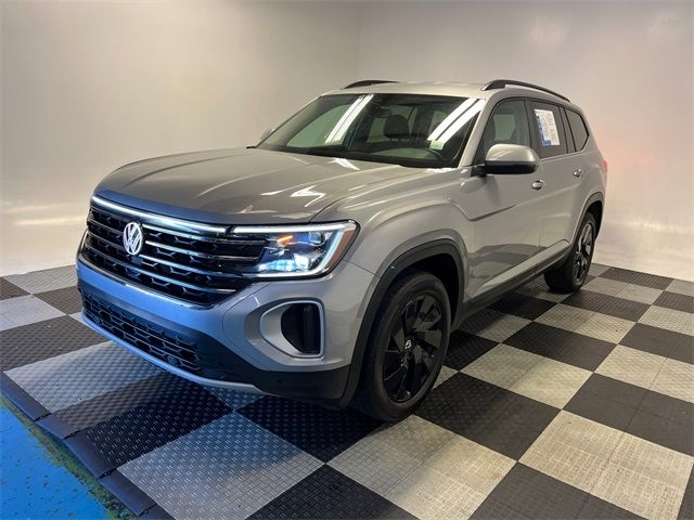 2024 Volkswagen Atlas 2.0T SE Technology