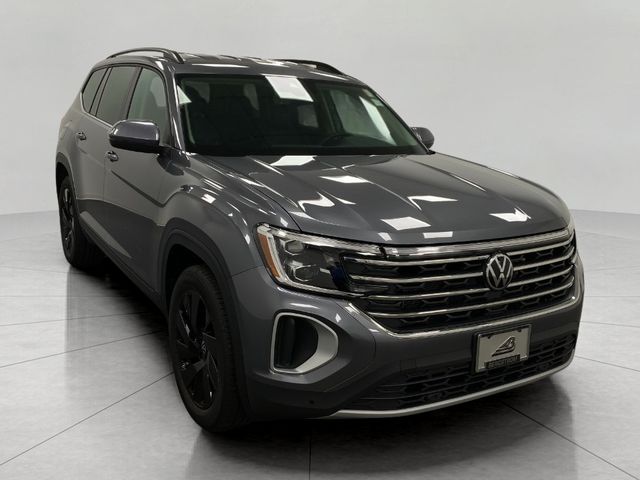 2024 Volkswagen Atlas 2.0T SE Technology