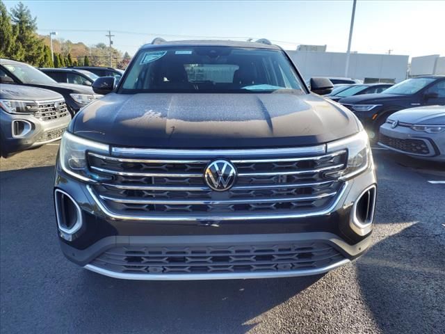 2024 Volkswagen Atlas 2.0T SE Technology