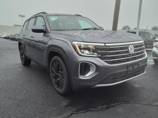 2024 Volkswagen Atlas 2.0T SE Technology