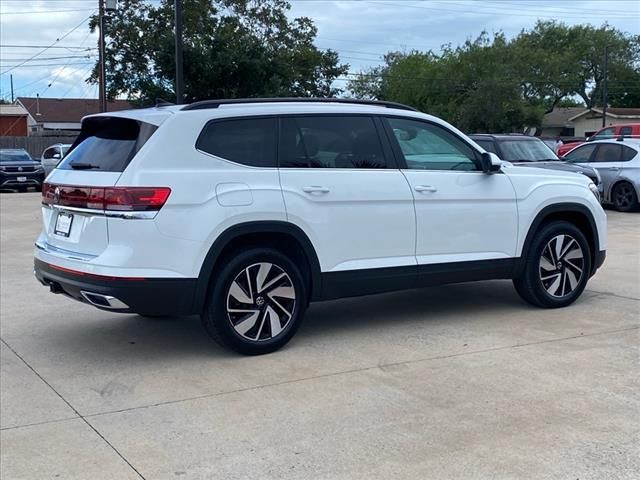 2024 Volkswagen Atlas 2.0T SE Technology