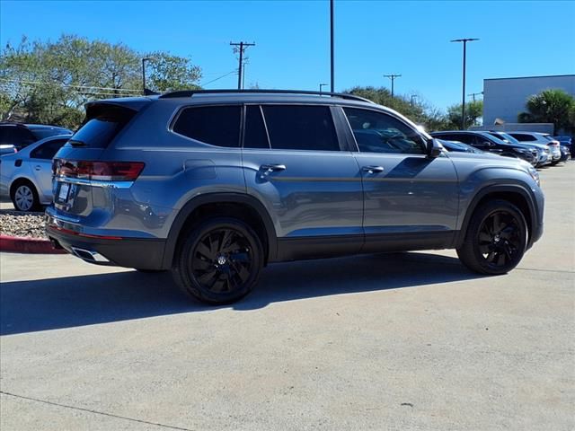 2024 Volkswagen Atlas 2.0T SE Technology