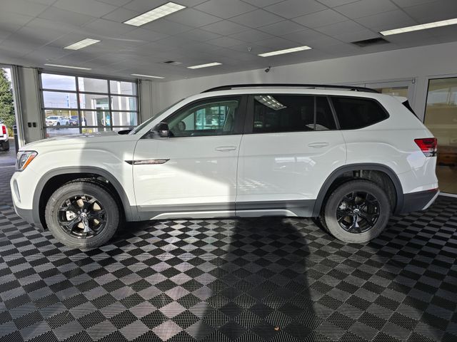 2024 Volkswagen Atlas 2.0T Peak Edition SE w/Technology