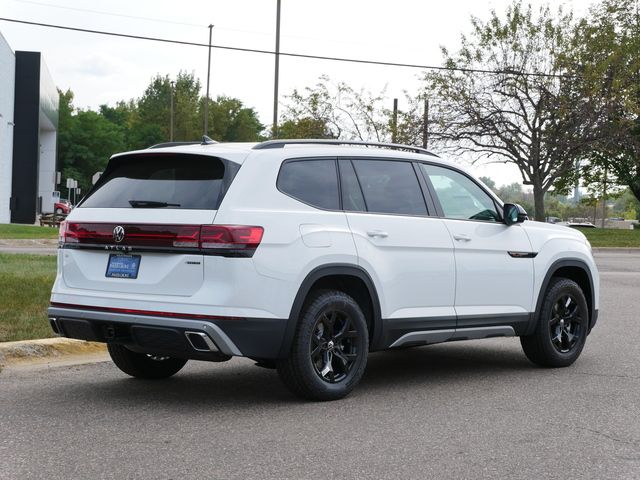 2024 Volkswagen Atlas 2.0T Peak Edition SE w/Technology