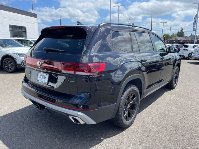 2024 Volkswagen Atlas 2.0T Peak Edition SE w/Technology