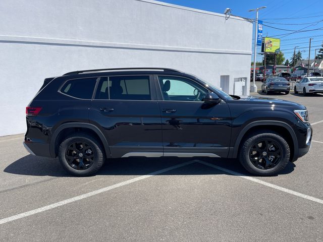 2024 Volkswagen Atlas 2.0T Peak Edition SEL