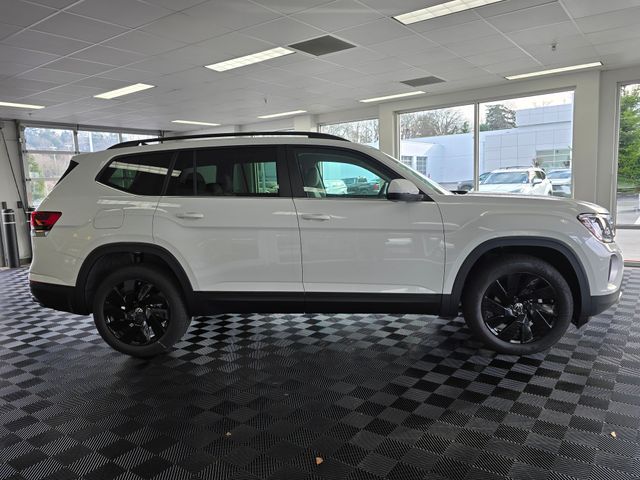 2024 Volkswagen Atlas 2.0T SE Technology