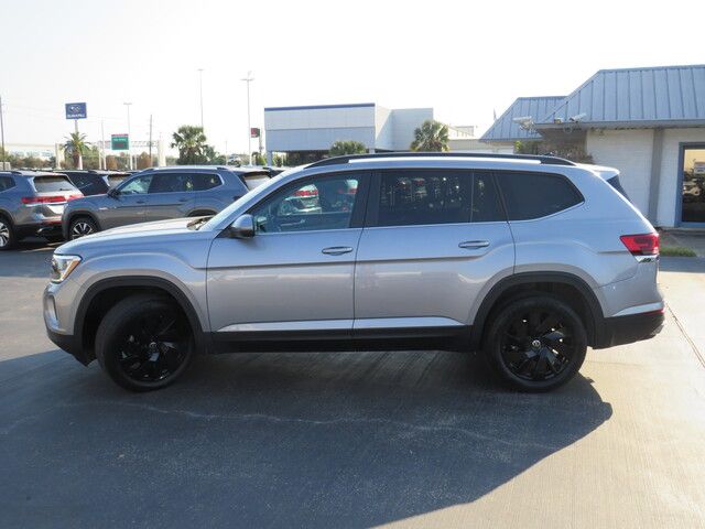 2024 Volkswagen Atlas 2.0T SE Technology