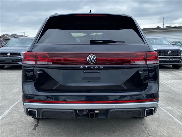 2024 Volkswagen Atlas 2.0T Peak Edition SEL