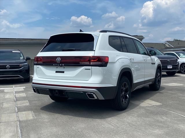 2024 Volkswagen Atlas 2.0T Peak Edition SE w/Technology