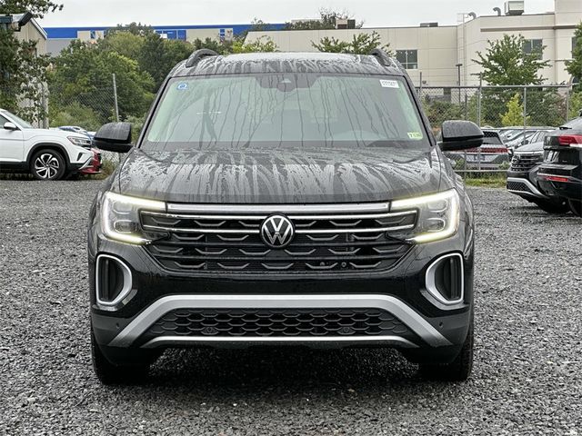 2024 Volkswagen Atlas 2.0T Peak Edition SE w/Technology